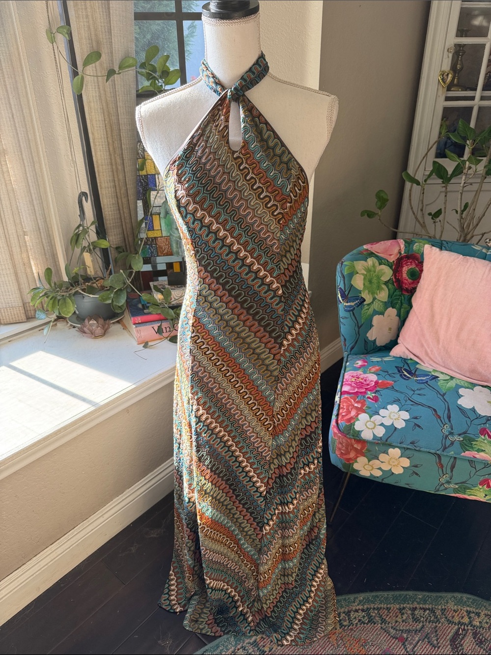 Halter Maxi Dress in Multicolor crochette Wave Print fully lined NWOT!